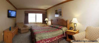 Kewadin St. Ignace Hotel Evergreen Shores Esterno foto