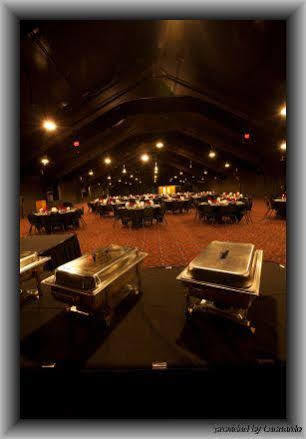 Kewadin St. Ignace Hotel Evergreen Shores Esterno foto